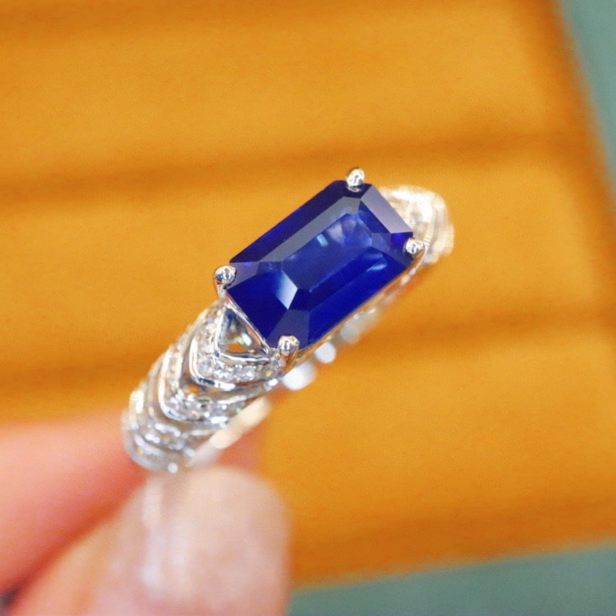 14k Gold 1.75 Ctw Natural Sapphire & Diamond Ring - 2