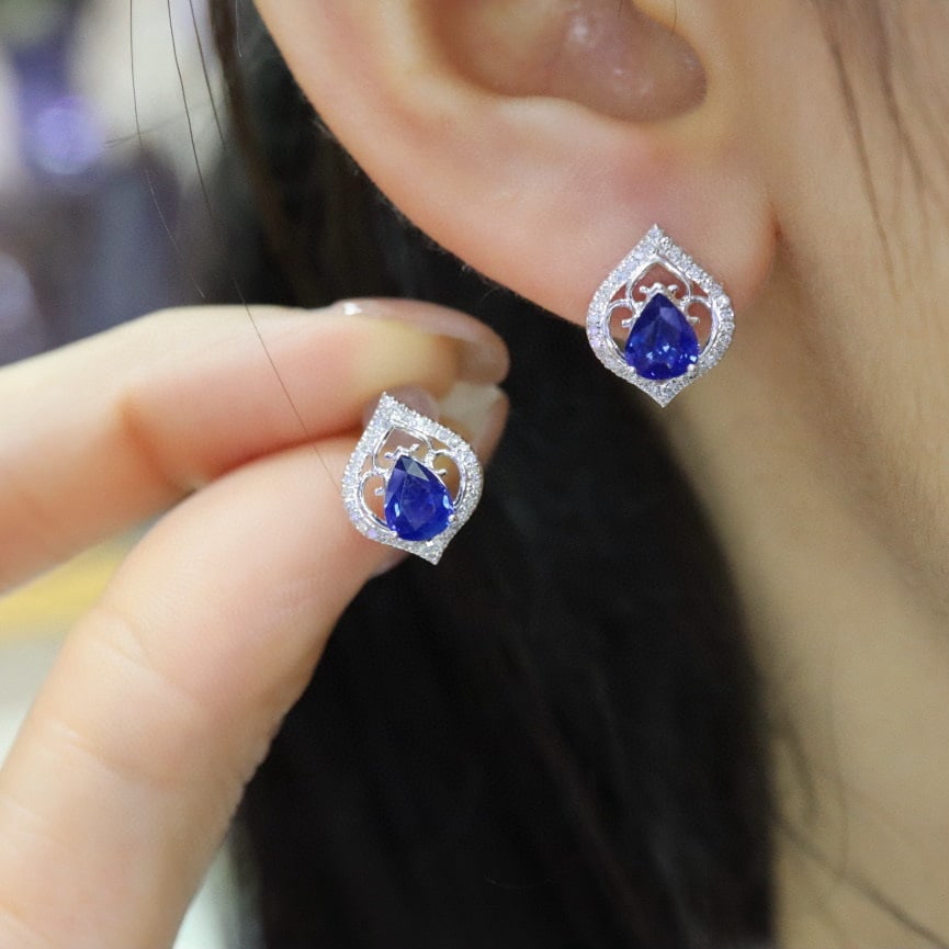 14k Gold 1.57 Ctw Natural Sapphire & Diamond Earrings - 5