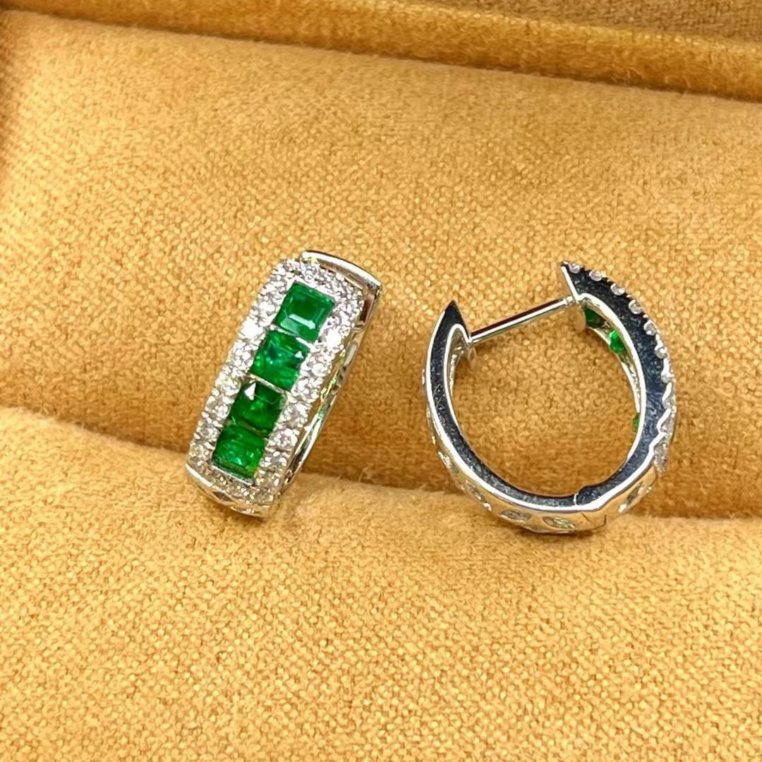 14k Gold 1.21 Ctw Vivid Green Natural Emerald & Diamond Earrings - 5