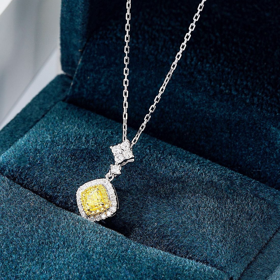 14k Gold 0.43 Ctw Natural Yellow Diamond & Diamond Necklace - 3