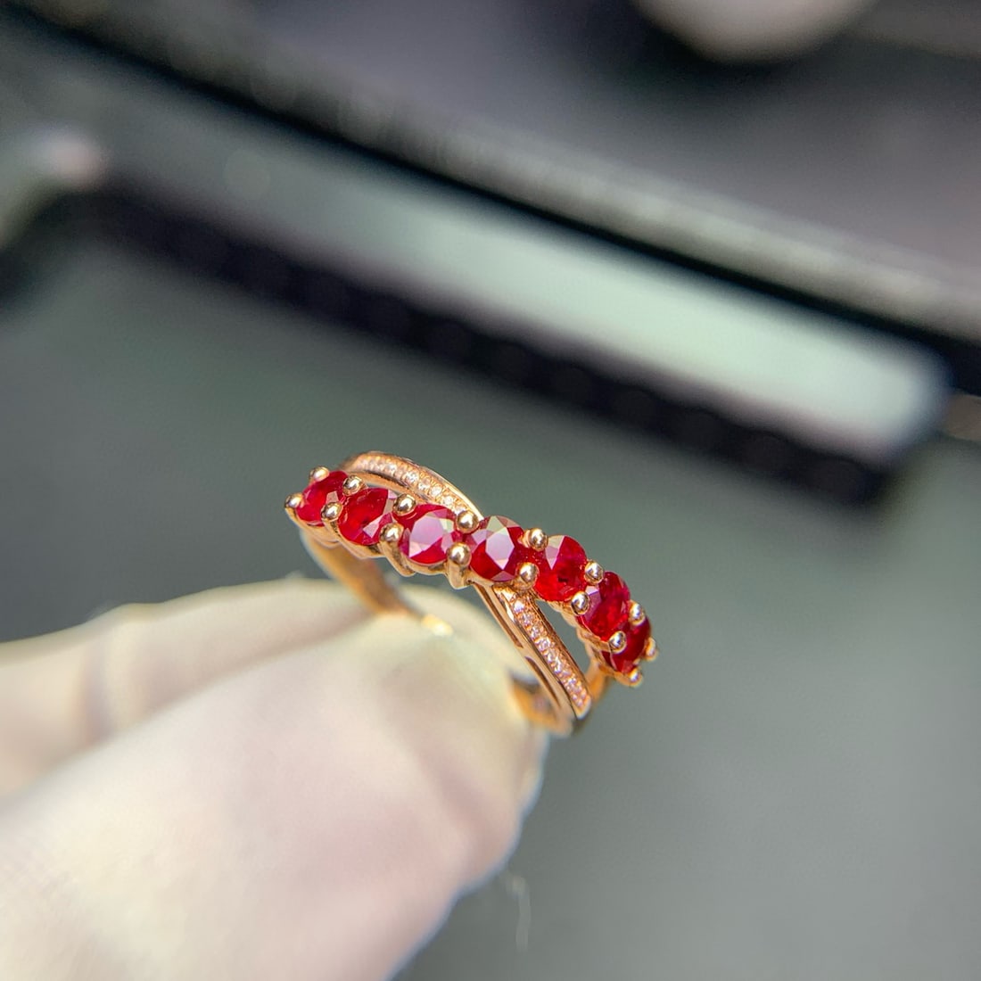 14k Gold 1.34 Ct Natural Ruby & Diamond Ring - 4