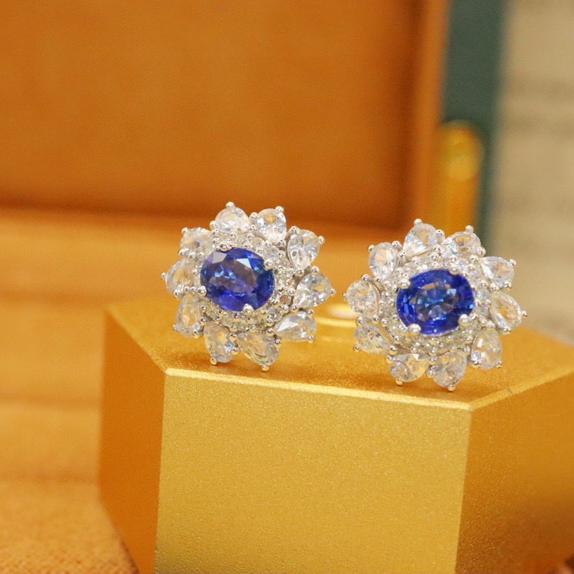 14k Gold 1.16 Ctw Natural Sapphire & Diamond Earrings - 4