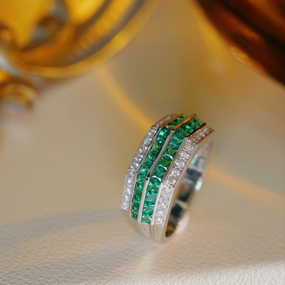 14k Gold 1.28 Ctw Vivid Green Natural Emerald & Diamond Ring - 2