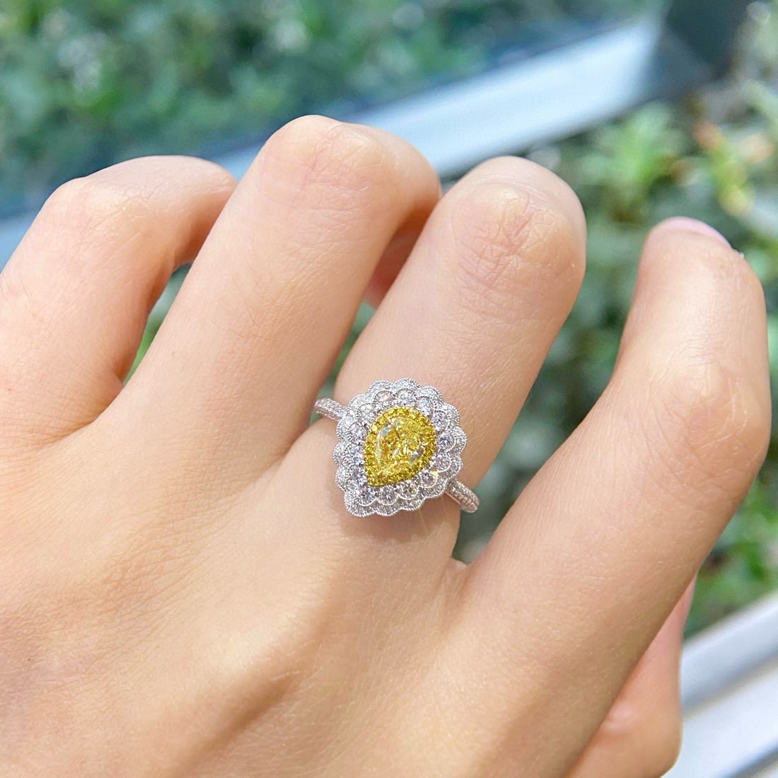 Gia Certified 14k Gold 1.22 Ctw Natural Yellow Diamond & Diamond Ring - 4