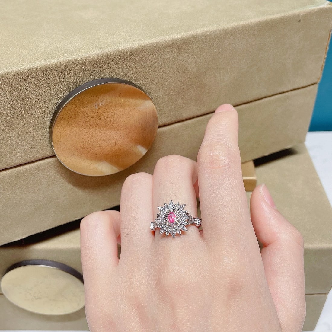 14k Gold 0.90 Ctw Natural Pink Diamond & Diamond Ring - 2