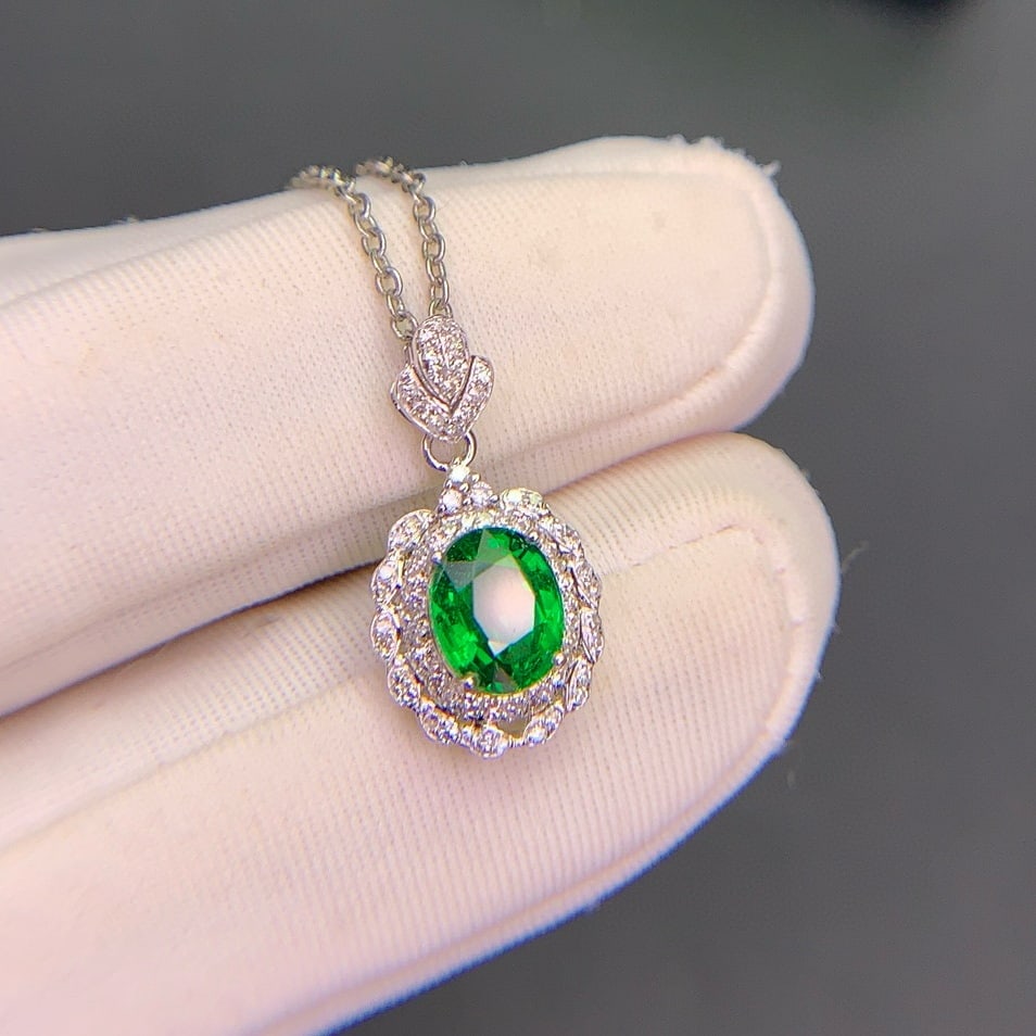 14k Gold 1.09 Ct Vivid Green Natural Tsavorite & Diamond Pendant( Without Chain ) - 2