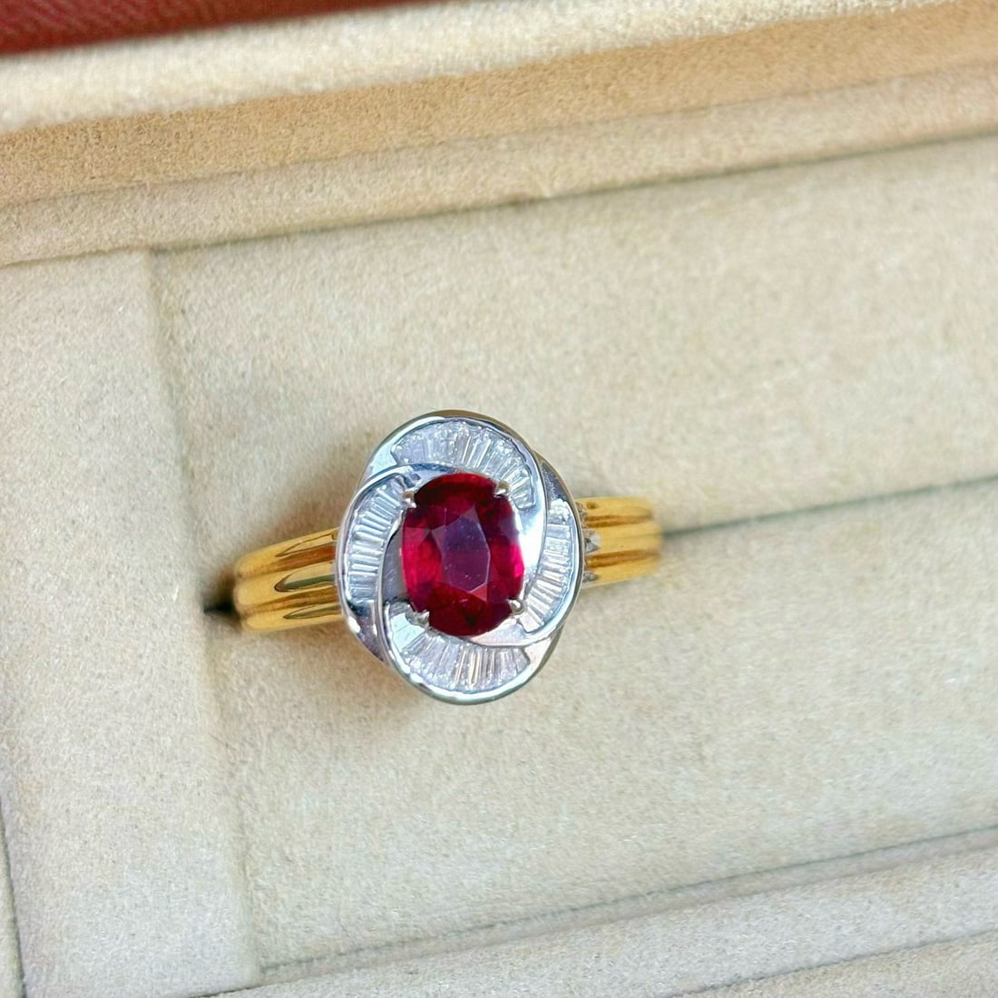 14k Gold 1.48 Ctw Natural Ruby & Diamond Ring - 5