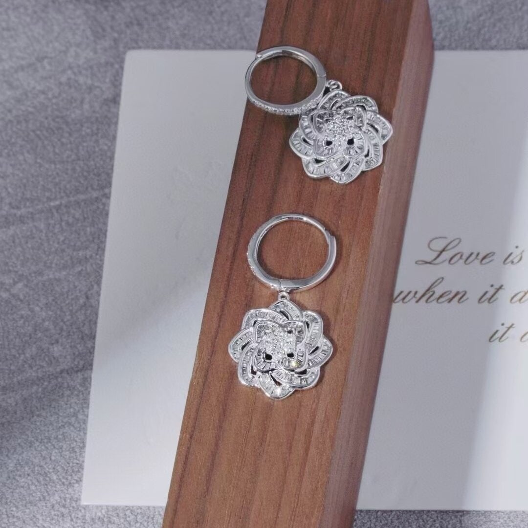 14k Gold 0.9 Ct Natural H Diamond Earrings - 2