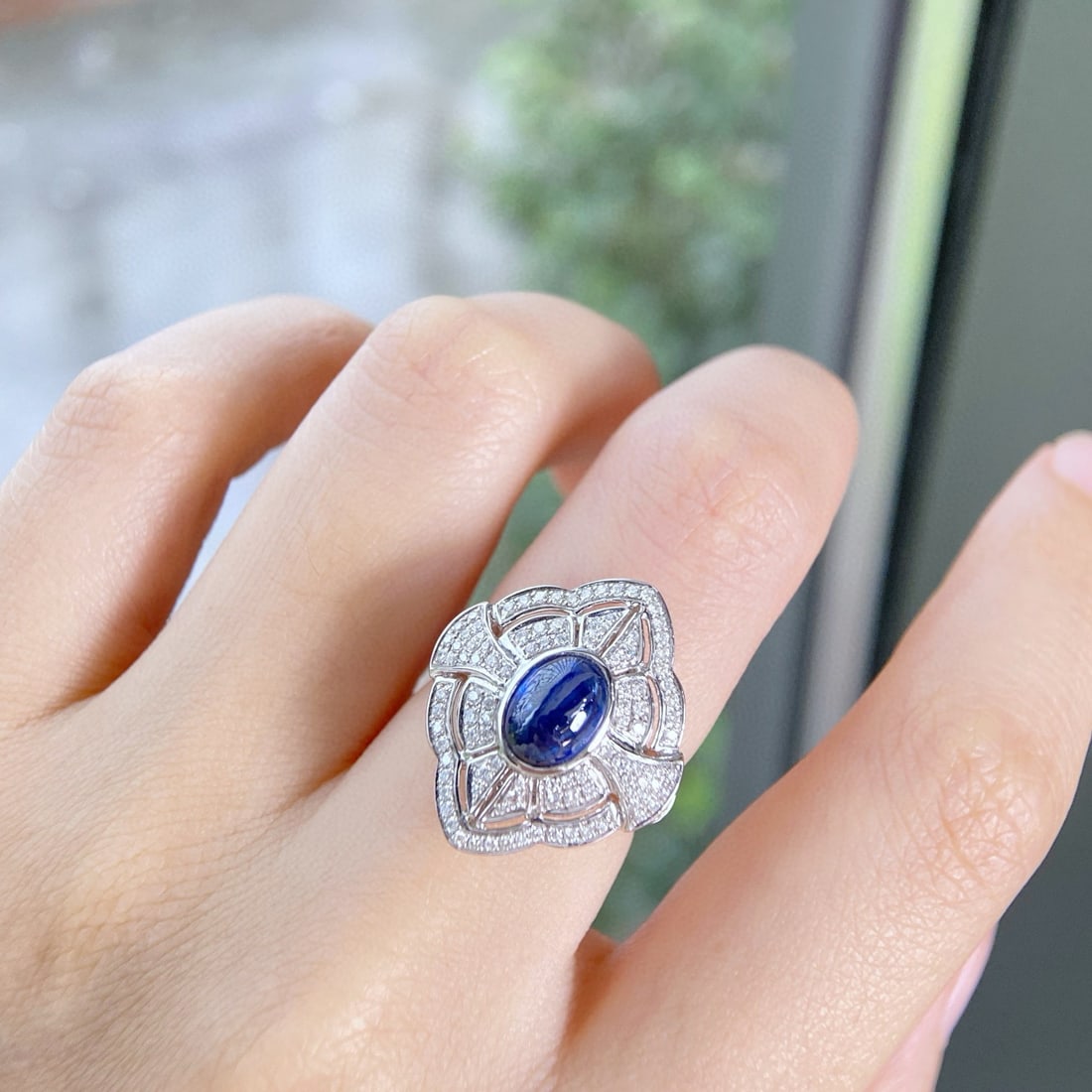 14k Gold 2.26 Ctw Vivid Blue Natural Sapphire & Diamond Ring - 4