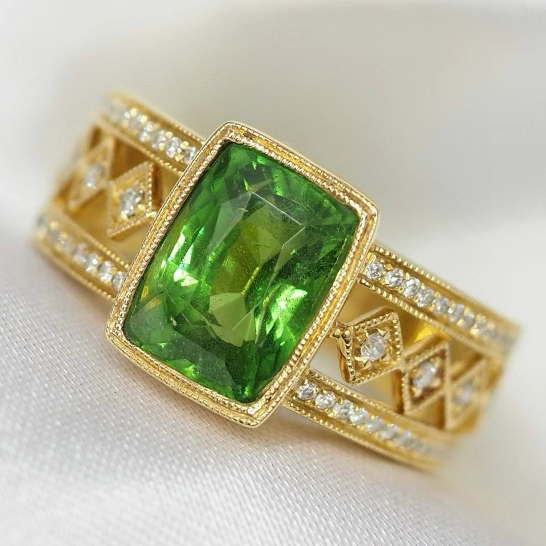 14k Gold 5.01 Ctw Natural Tsavorite & Diamond Ring - 6