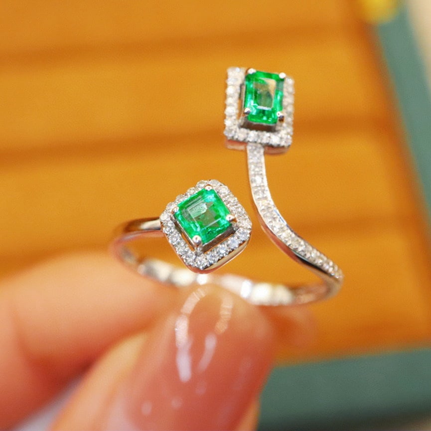 14k Gold 0.72 Ctw Natural Emerald & Diamond Ring - 4