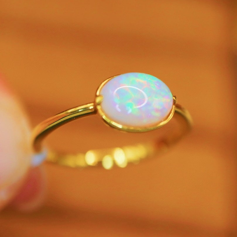 14k Gold 0.80 Ct Natural Opal Ring - 4