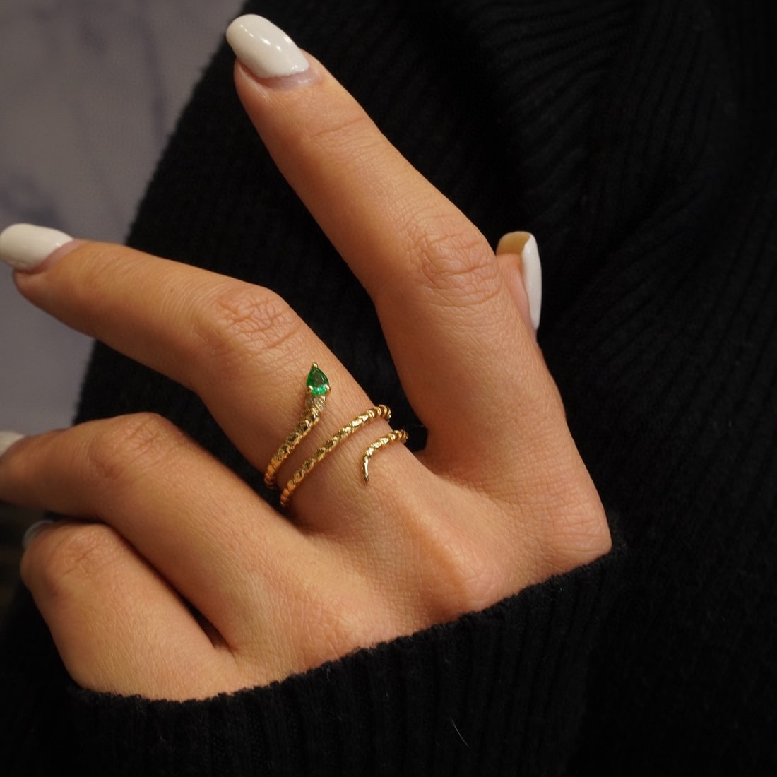 14k Gold 0.2 Ct Natural Emerald & Diamond Ring - 3