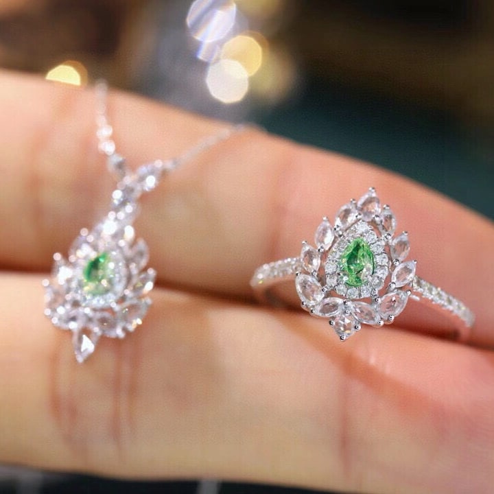 14k Gold 1.90 Ctw Natural Green Diamond & Sapphire & Diamond Jewelry Set - 3