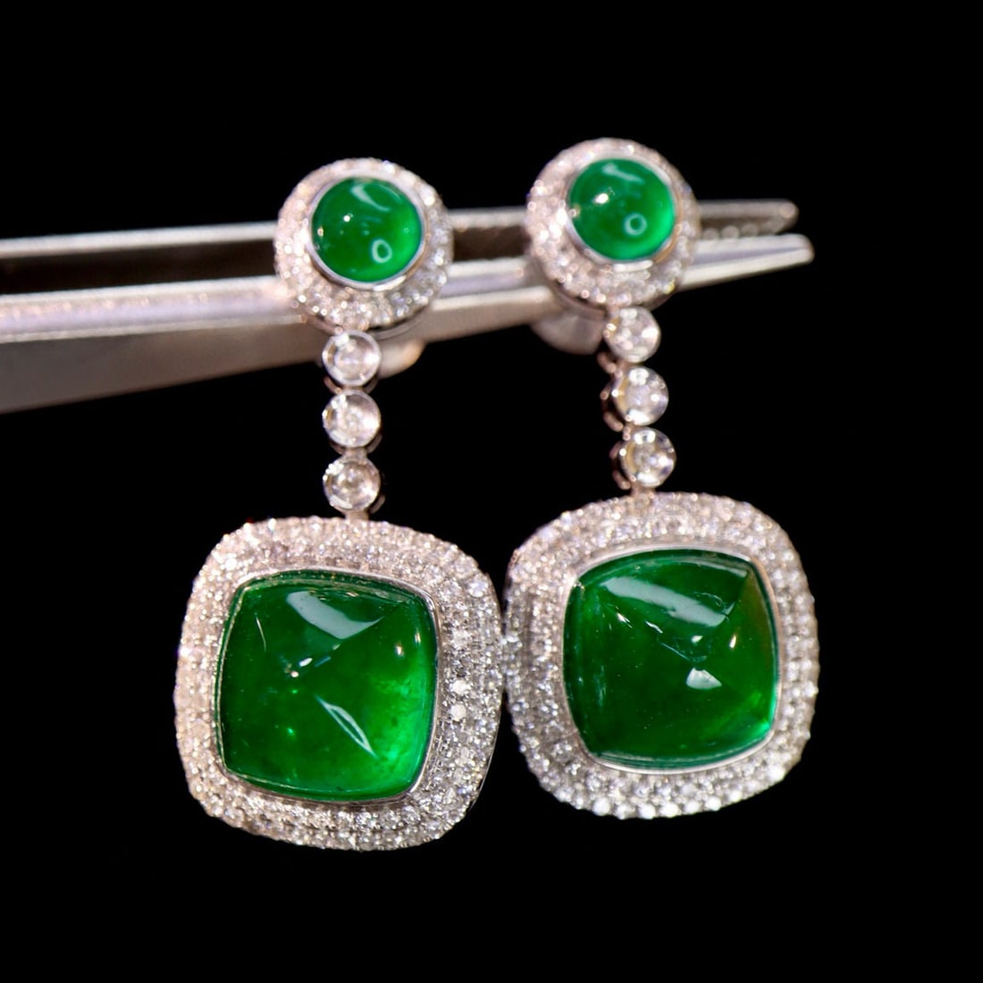 14k Gold 6.59 Ctw Vivid Green Natural Emerald & Diamond Earrings - 4