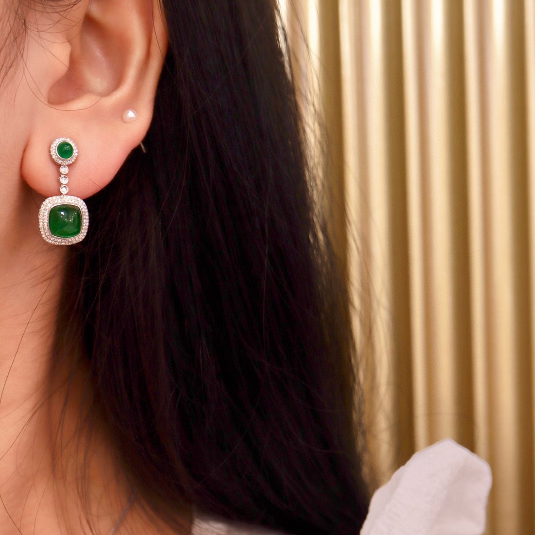 14k Gold 6.59 Ctw Vivid Green Natural Emerald & Diamond Earrings - 5