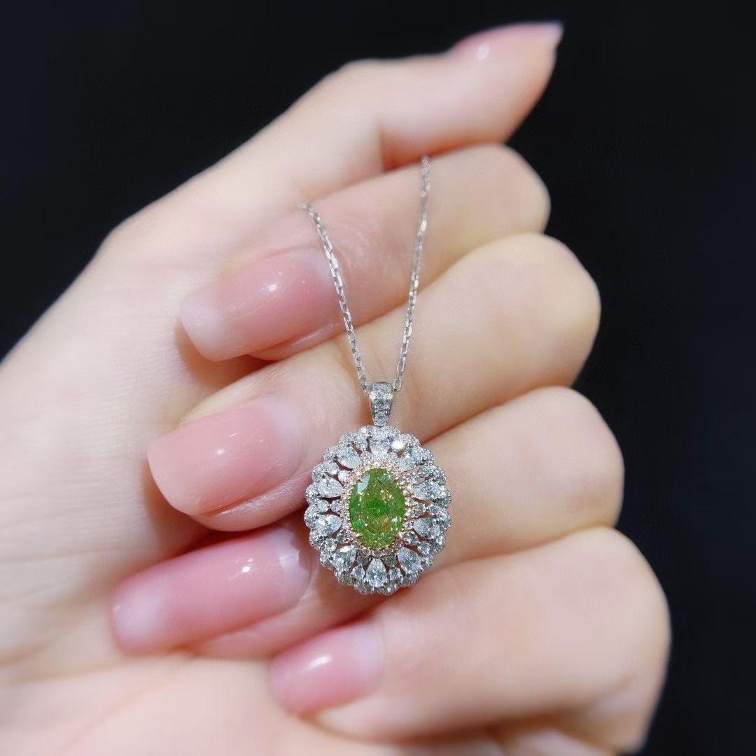 Gia Certified 14k Gold 1.95 Ctw Natural Green Diamond & Diamond Ring/pendant( Without Chain ) - 3