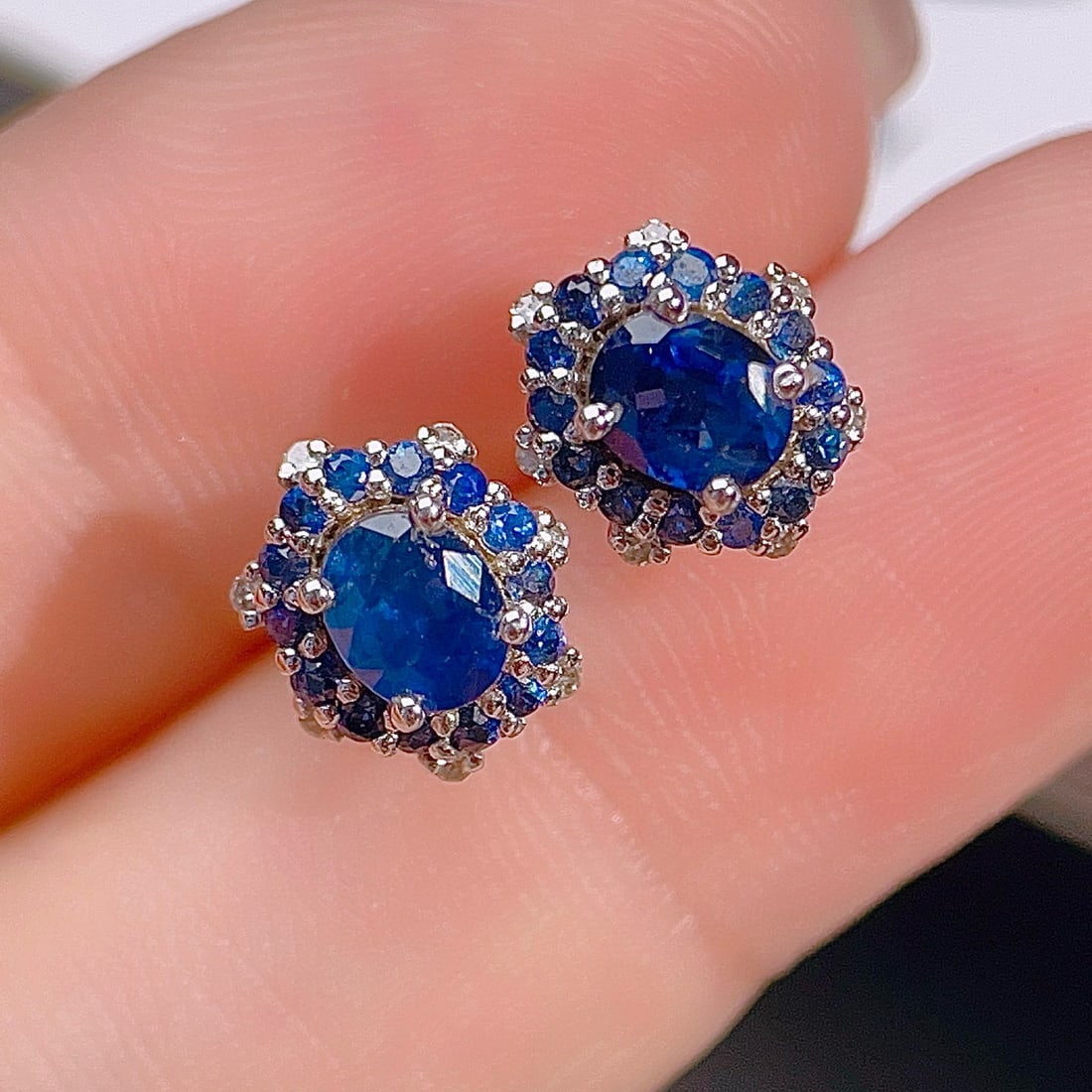 14k Gold 1.43 Ctw Natural Sapphire & Sapphire Earrings - 6