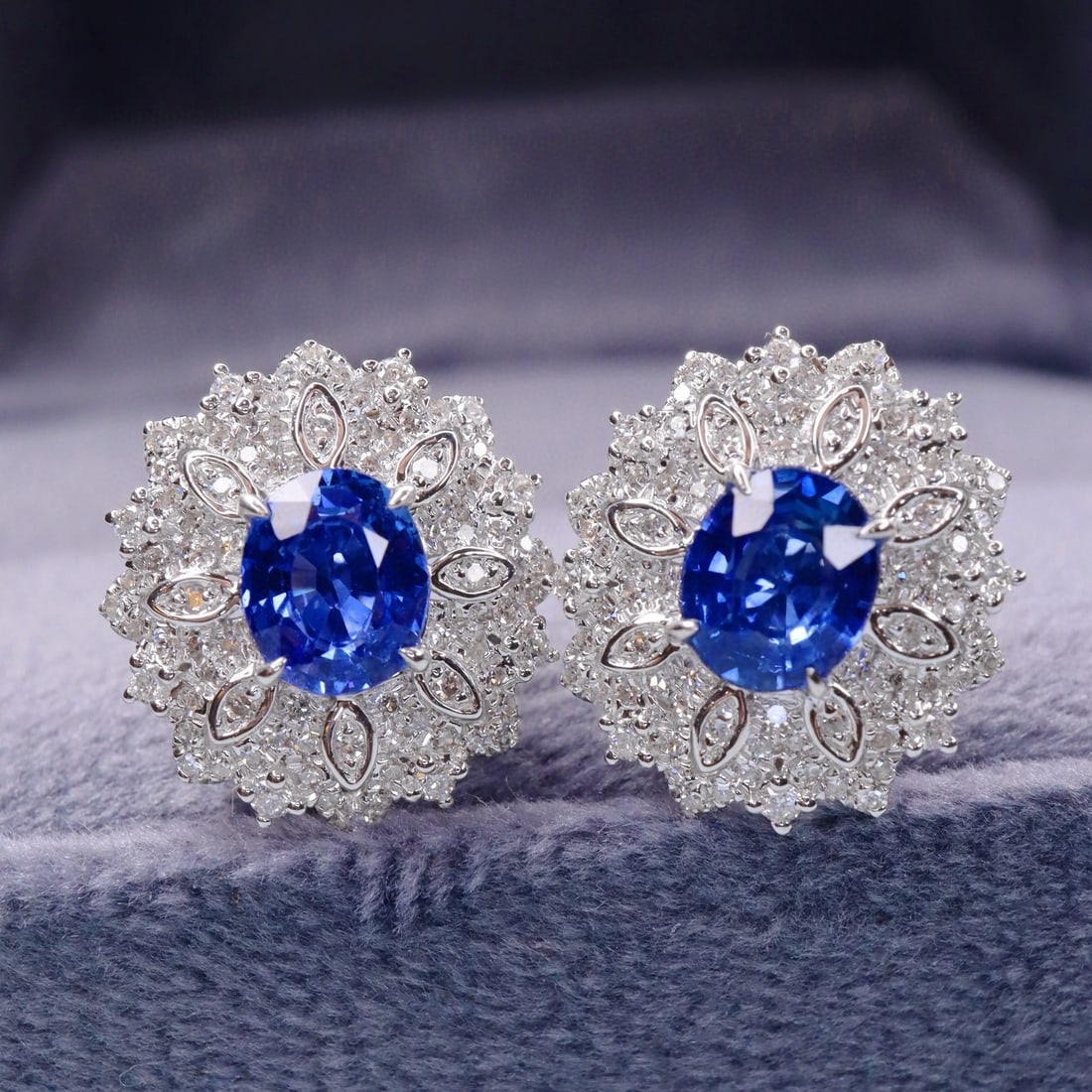 14k Gold 2.26 Ctw Natural Sapphire & Diamond Earrings: Ref:230941047 // gold content:14k gold // main gemstone:sapphire // shape:oval // carat weight:1. 7ct // color:royal blue // treatment:natural // // adjacent gemstone 2 : diamond // shape:round // car