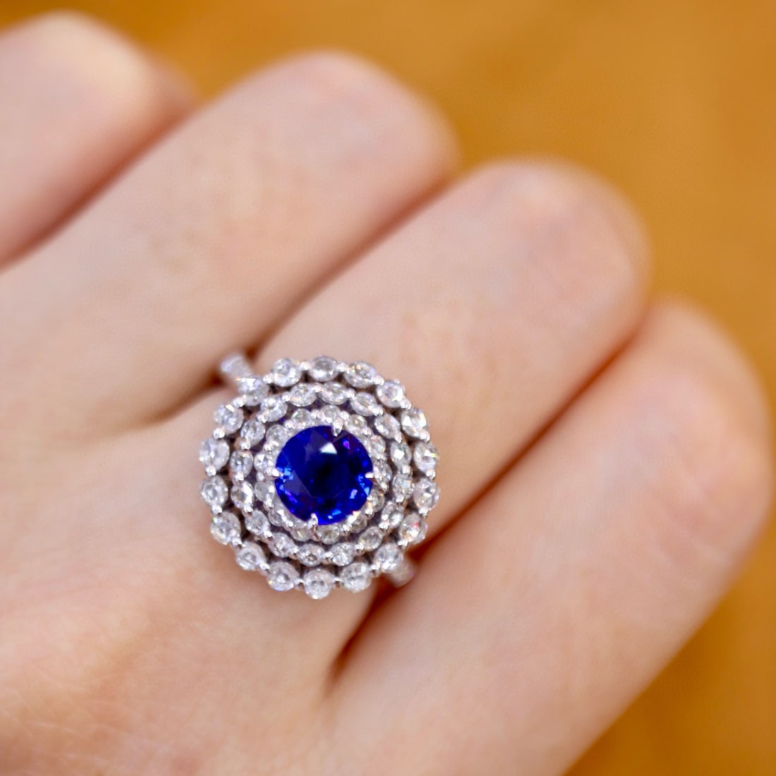 14k Gold 2.22 Ctw Natural Sapphire & Diamond Ring - 6