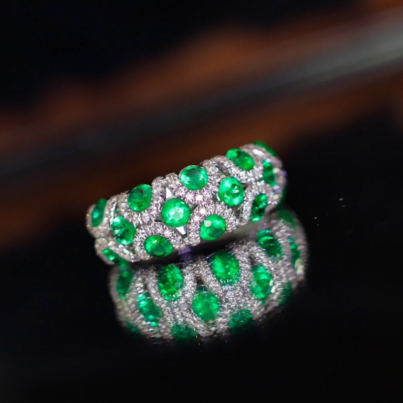 14k Gold 1.72 Ctw Vivid Green Natural Emerald & Diamond Ring - 3