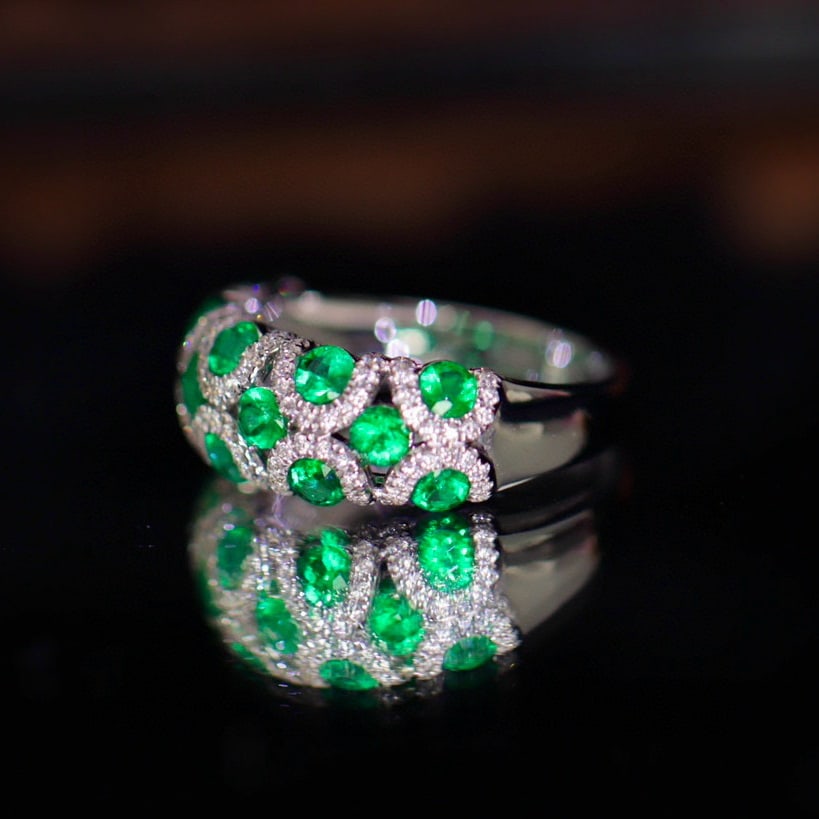 14k Gold 1.72 Ctw Vivid Green Natural Emerald & Diamond Ring - 4