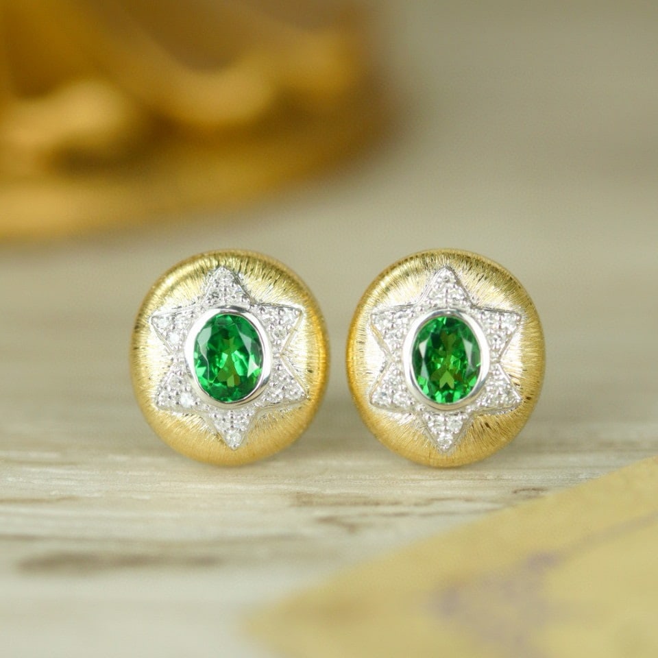 14k Gold 0.88 Ctw Natural Tsavorite & Diamond Earrings - 3