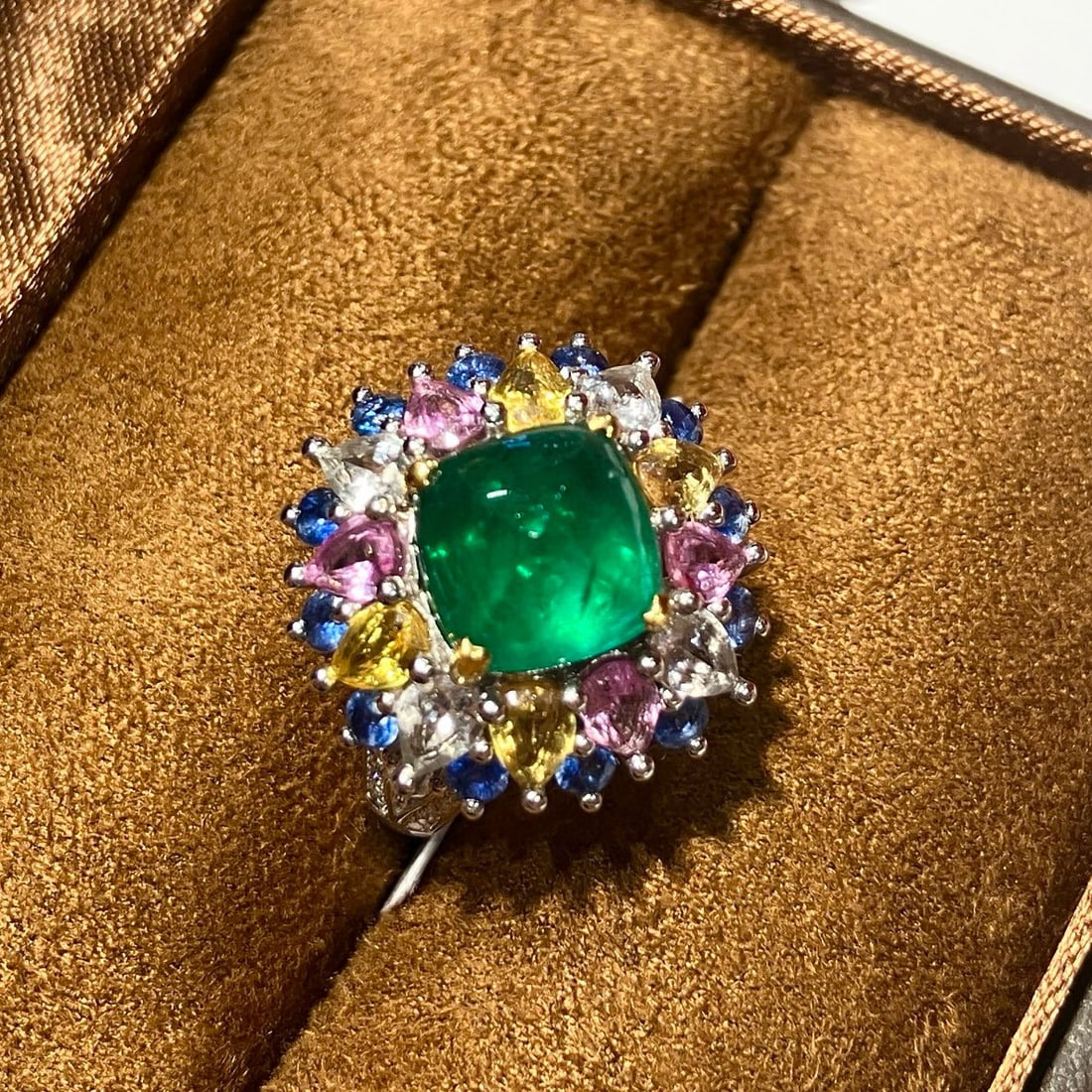 14k Gold 7.8 Ctw Natural Emerald & Sapphire Ring - 2