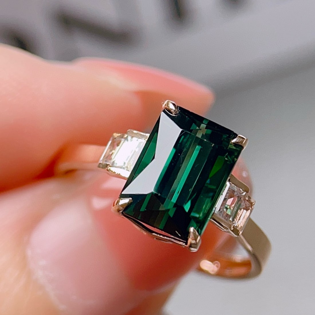 14k Gold 3 Ct Natural Tourmaline & Sapphire Ring - 2