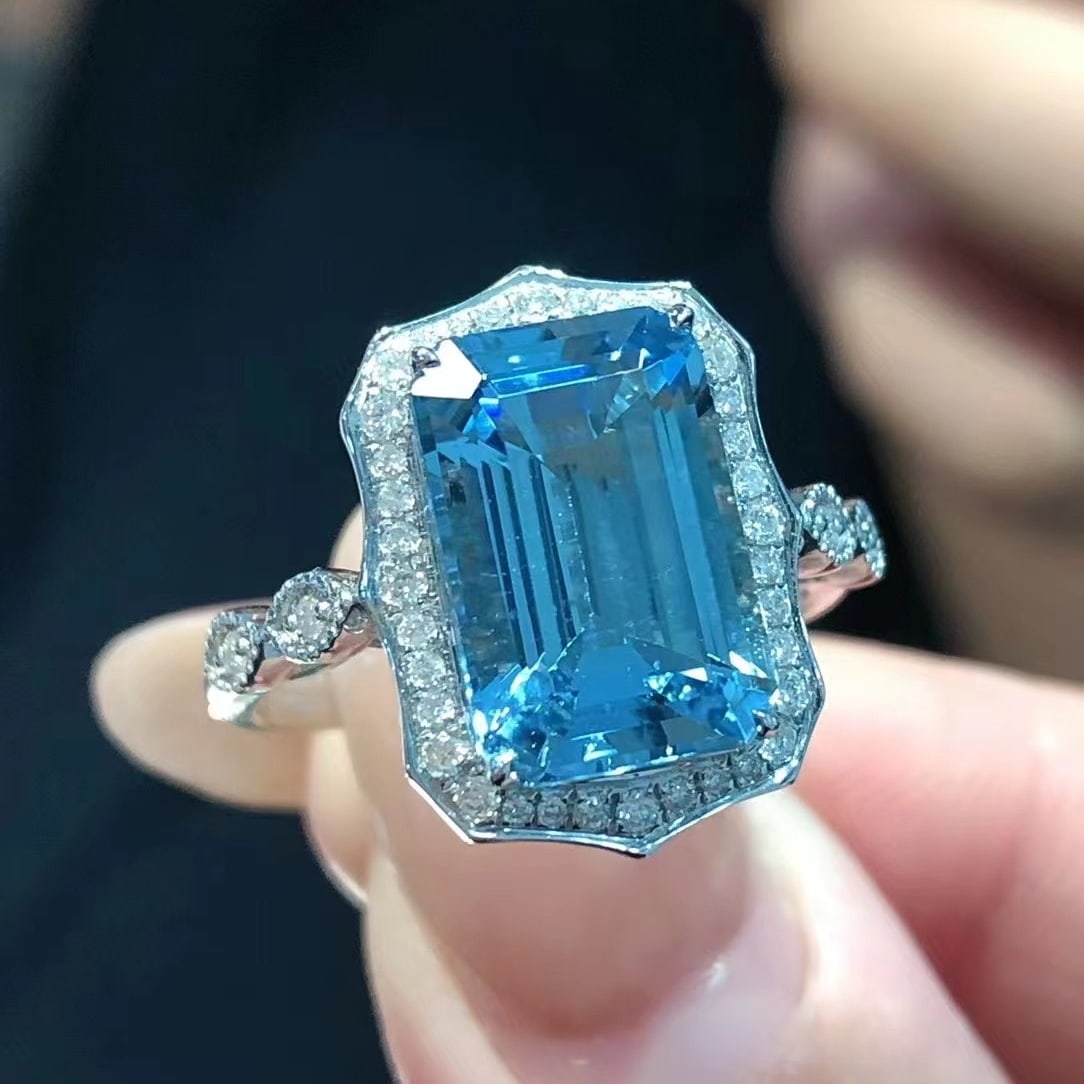 14k Gold 3.24 Ctw Natural Aquamarine & Diamond Ring - 2