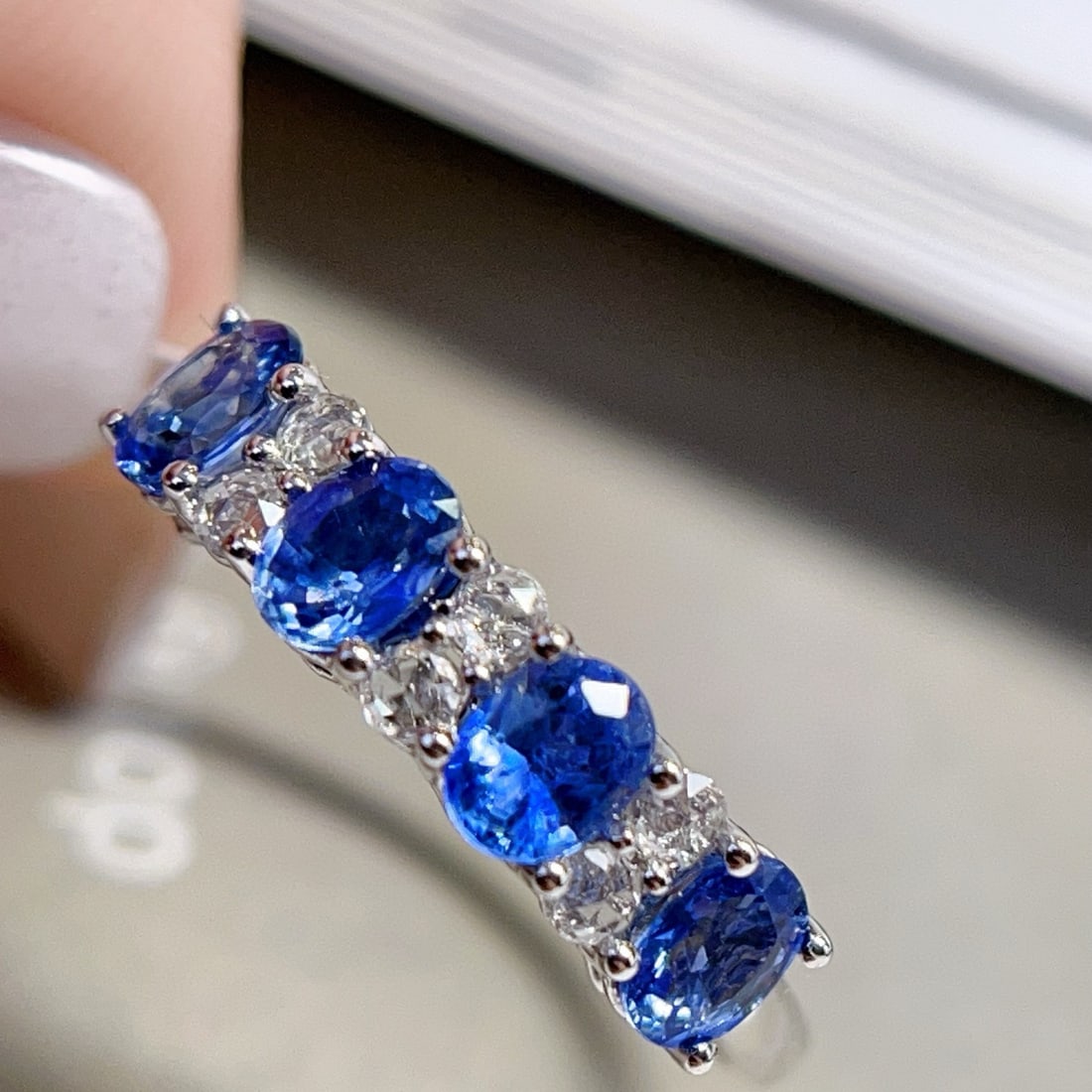 14k Gold 1.52 Ct Natural Sapphire & Sapphire Ring - 4