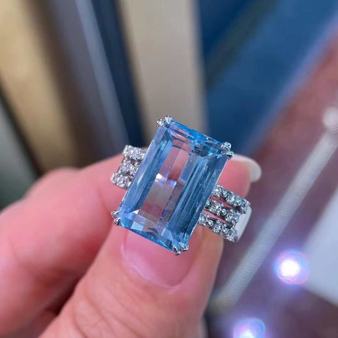 14k Gold 8.47 Ctw Natural Aquamarine & Diamond Ring - 3