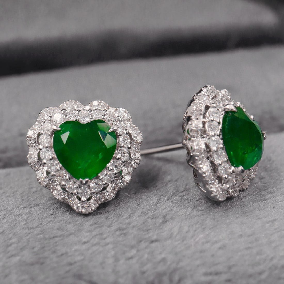 14k Gold 2.07 Ctw Vivid Green Natural Emerald & Diamond Earrings - 2