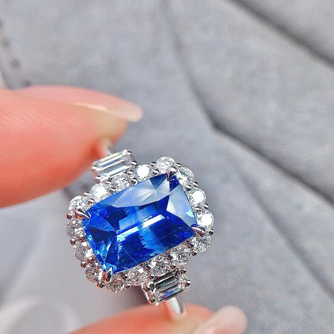 14k Gold 2.67 Ctw Natural Sapphire & Diamond Ring - 3