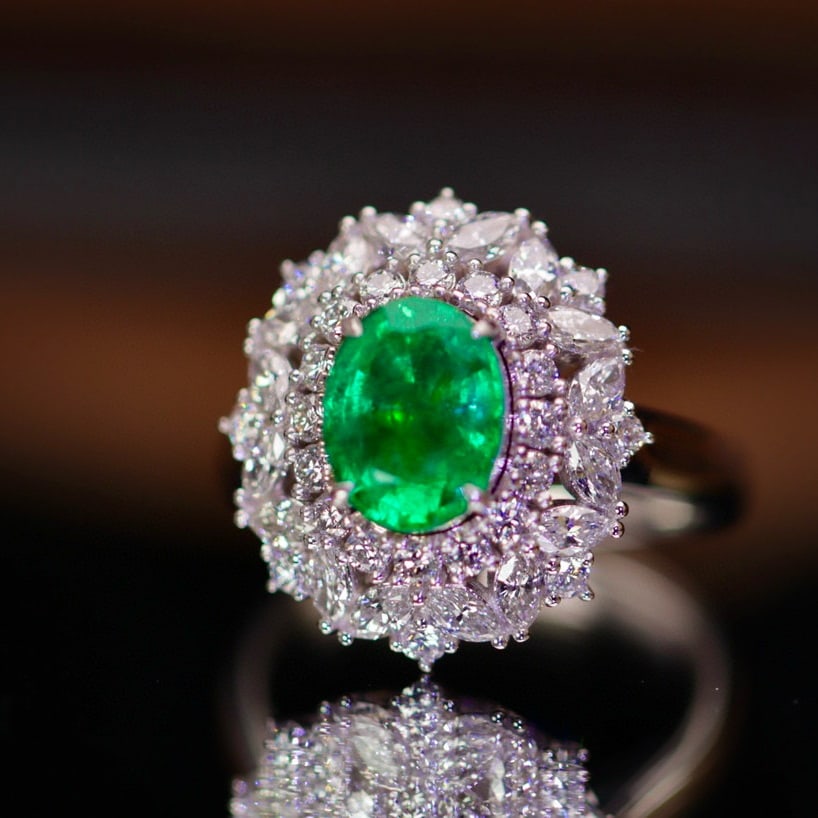 14k Gold 3.05 Ctw Vivid Green Natural Emerald & Diamond Ring - 3