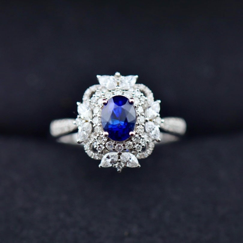 14k Gold 1.83 Ctw Natural Sapphire & Diamond Ring: Ref:230941149 // gold content:14k gold // ring size:7. 25us // // main gemstone:sapphire // shape:oval // carat weight:1. 15ct // color:royal blue // treatment:natural // // adjacent gemstone 2 :