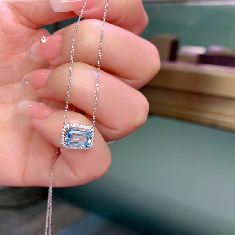 14k Gold 1.18 Ctw Natural Aquamarine & Diamond Necklace - 3