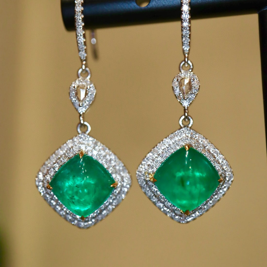 14k Gold 6.12 Ctw Natural Emerald & Diamond Earrings - 3