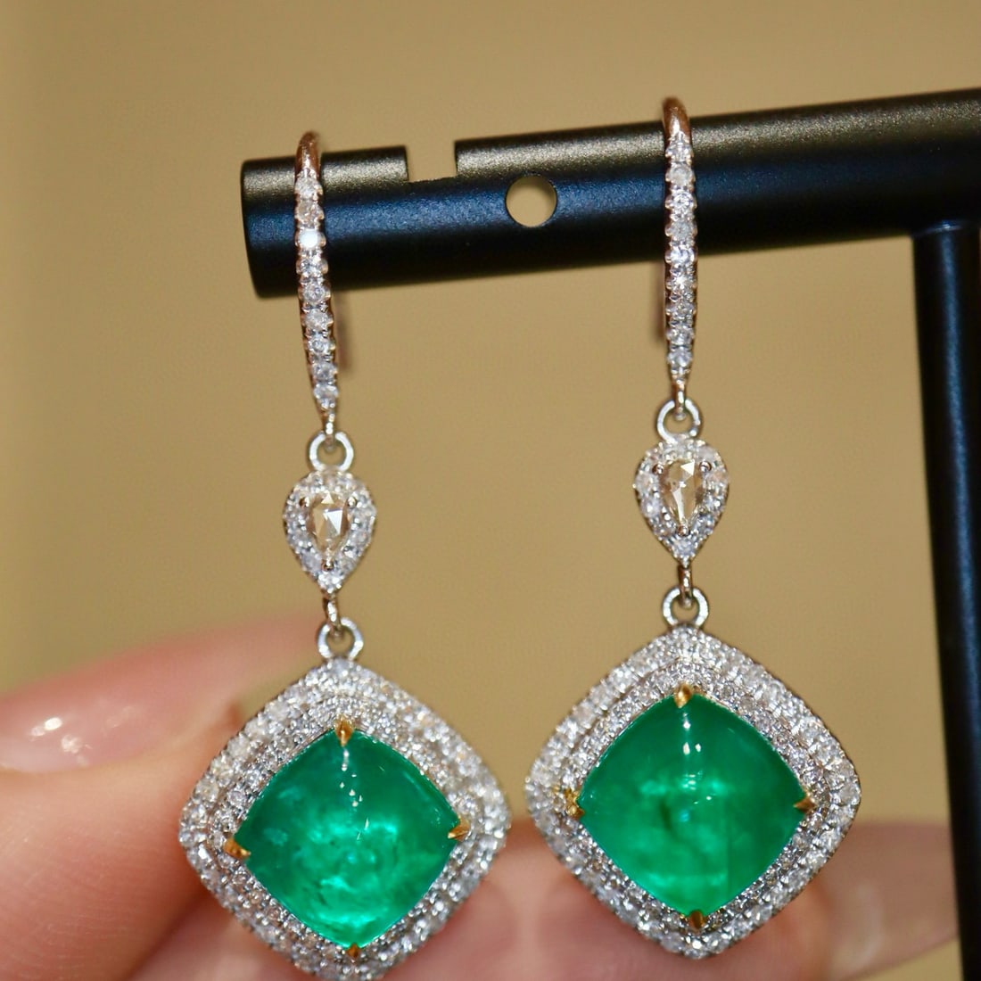 14k Gold 6.12 Ctw Natural Emerald & Diamond Earrings - 7