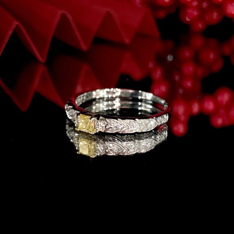 14k Gold 0.33 Ctw Natural Yellow Diamond & Diamond Ring - 3