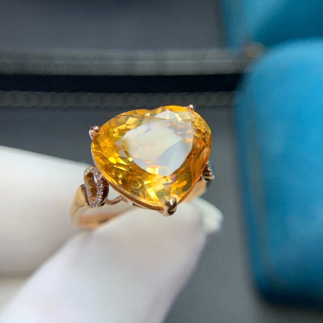 14k Gold 13.5 Ct Natural Citrine & Diamond Ring - 7