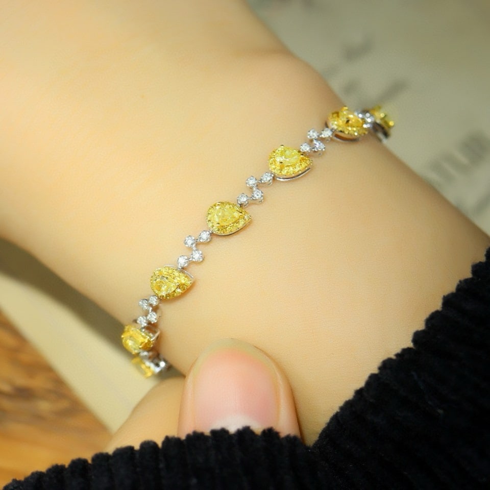 14k Gold 2.25 Ctw Natural Yellow Diamond & Diamond Bracelet - 4