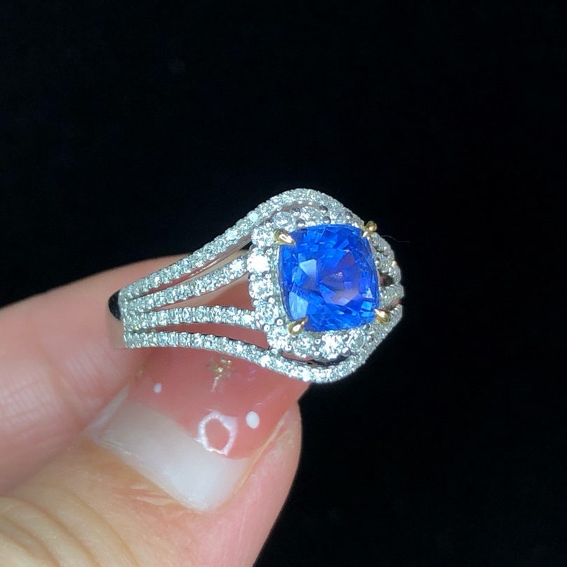 14k Gold 2.78 Ctw Natural Sapphire & Diamond Ring - 3