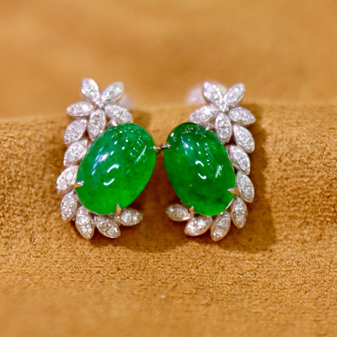 14k Gold 3.29 Ctw Vivid Green Natural Emerald & Diamond Earrings - 4