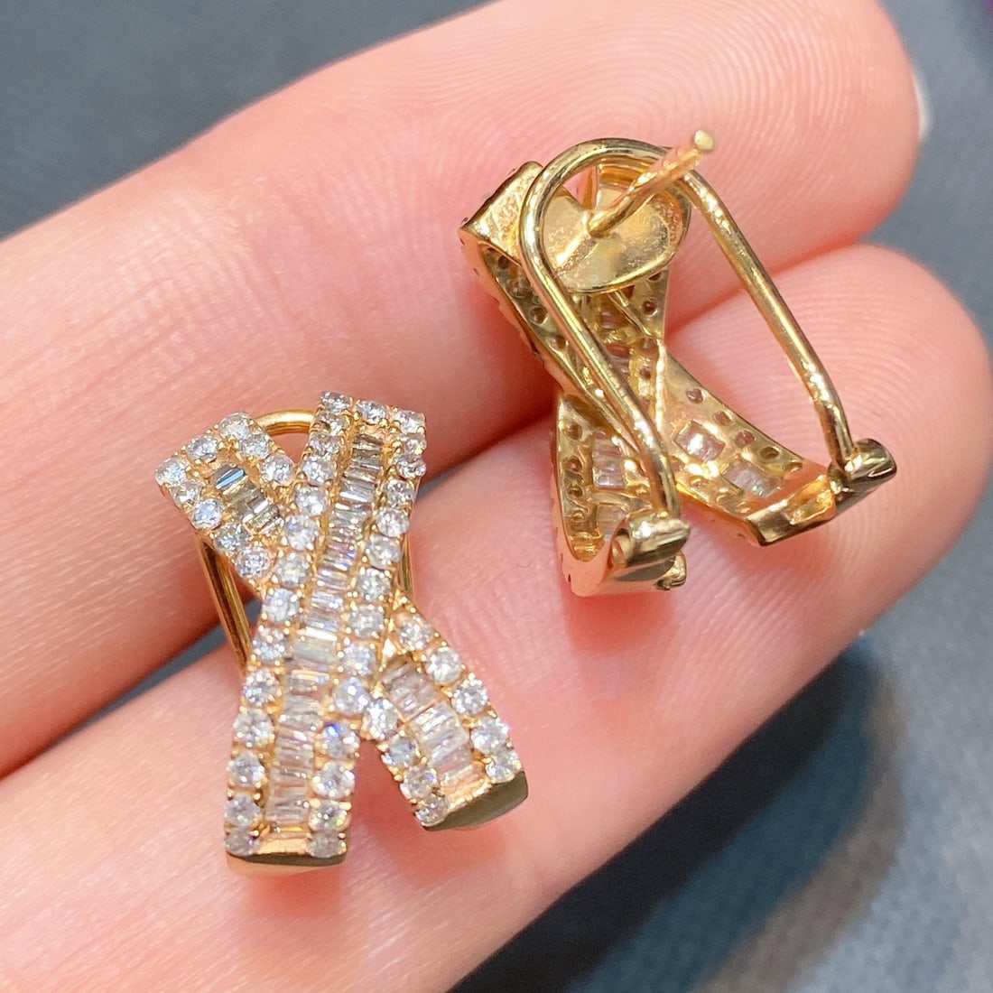 14k Gold 0.80 Ct Natural H Diamond Earrings - 2