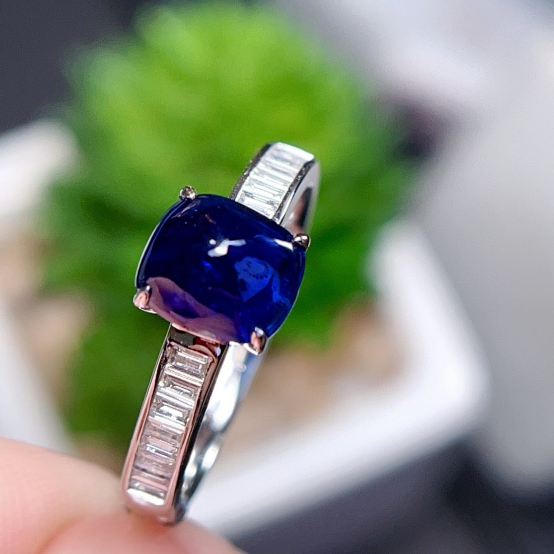 14k Gold 2.55 Ctw Natural Sapphire & Diamond Ring - 4