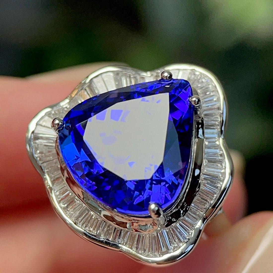 14k Gold 12.3 Ct Natural Tanzanite & Diamond Ring/pendant( Without Chain ) - 3