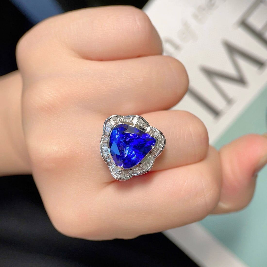 14k Gold 12.3 Ct Natural Tanzanite & Diamond Ring/pendant( Without Chain ) - 6