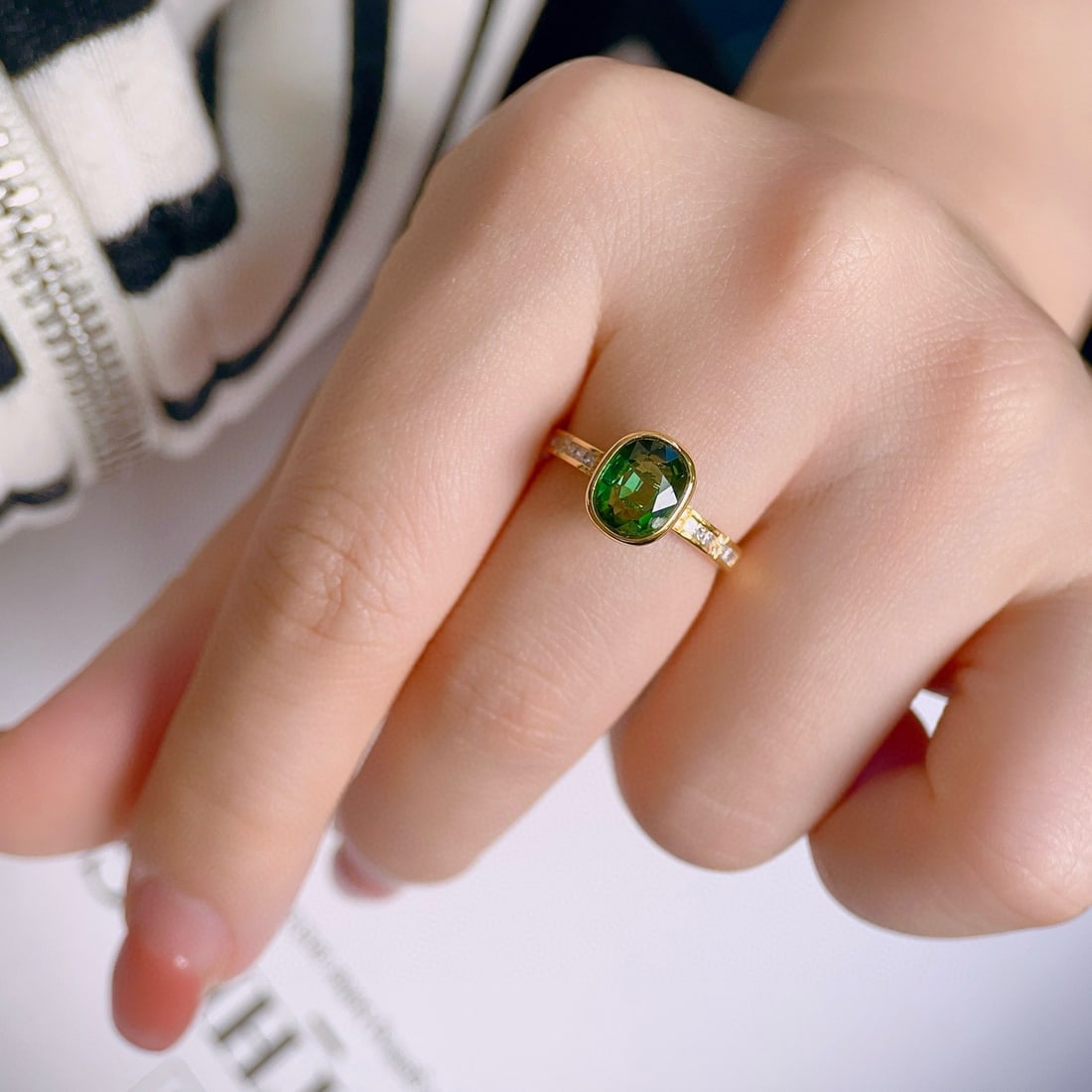 14k Gold 2.10 Ctw Natural Tourmaline & Diamond Ring - 6