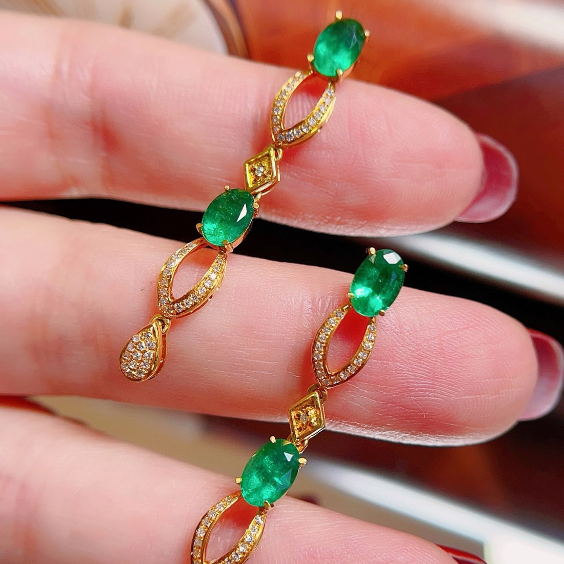 14k Gold 1.91 Ct Natural Emerald & Diamond Earrings - 5